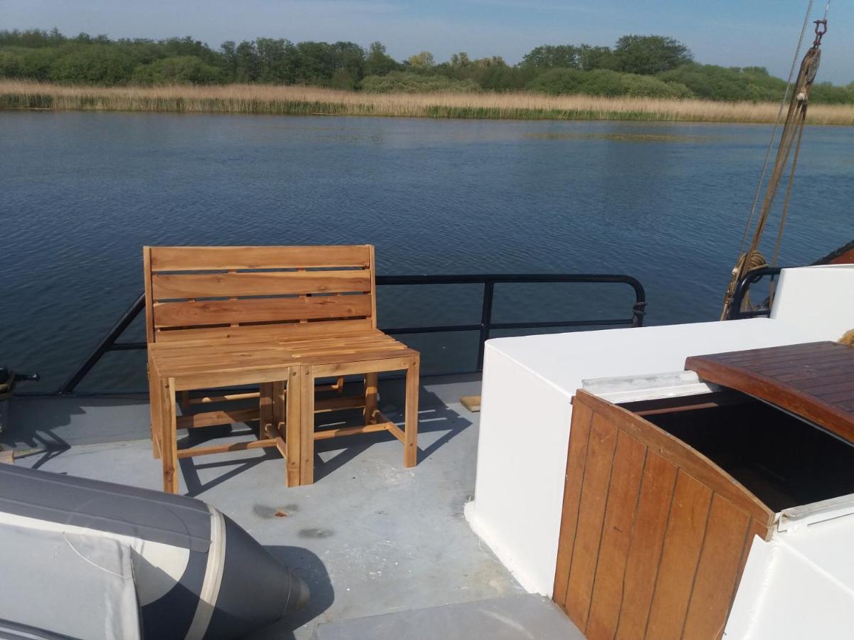 Woontjalk Buten Ferwachting Makkum Exterior foto